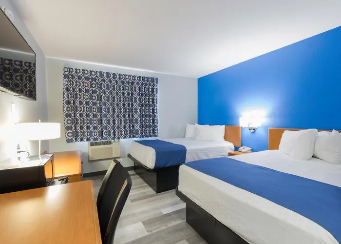 Americas Value Hotel East Peoria