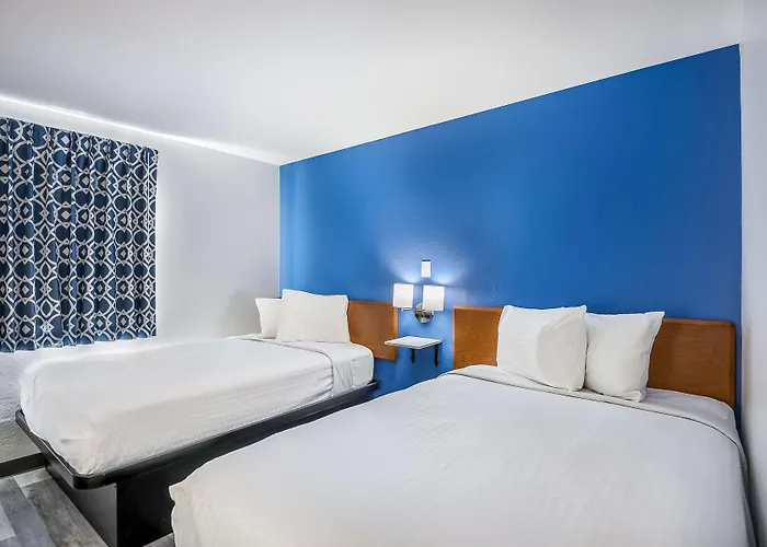 Americas Value Hotel