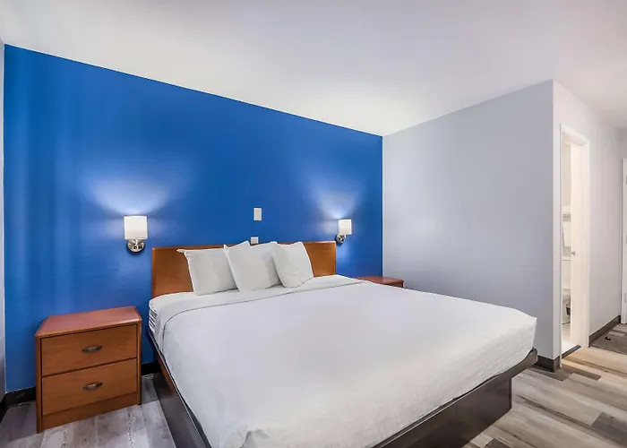 Hotel Americas Value East Peoria